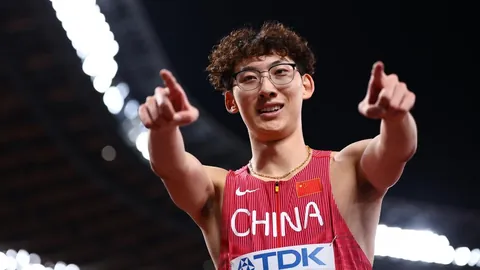 曼城力图以最高价2500万欧元促成巴萨引进坎塞洛交易